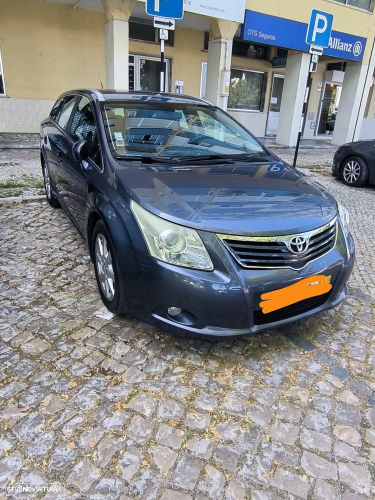 Toyota Avensis SW 2.0 D-4D Exclusive +Pele+GPS - 1