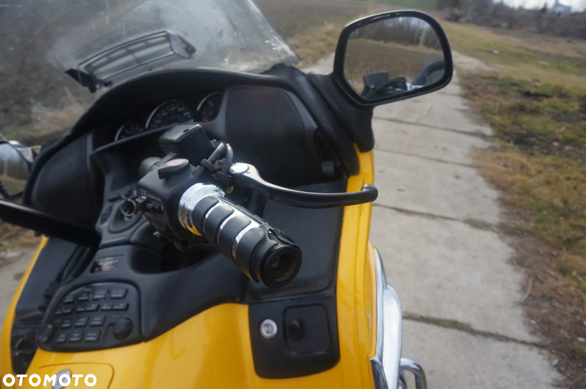Honda GL - 8