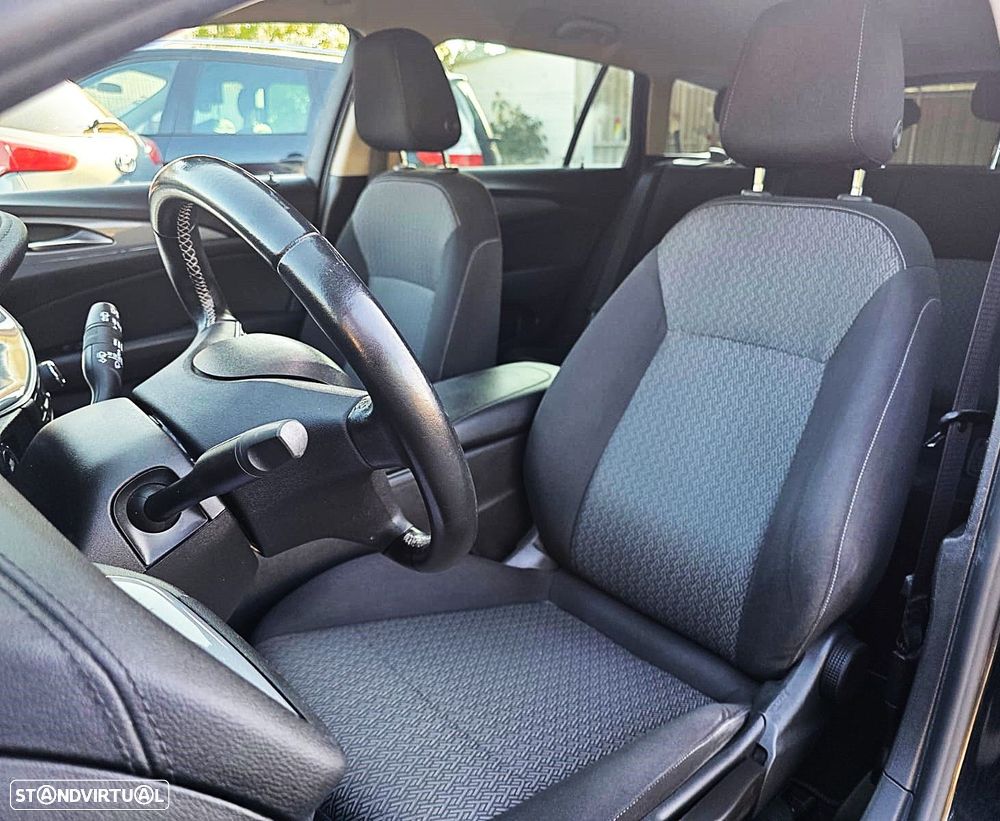 Opel Insignia Sports Tourer 1.6 CDTi Business Edition - 9