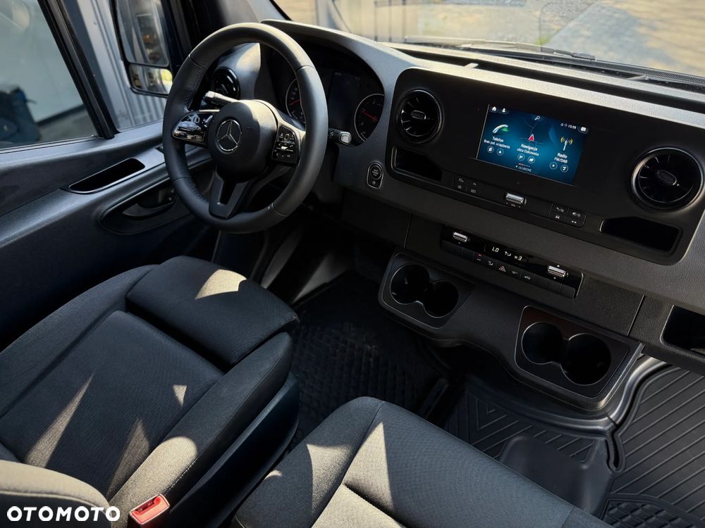 Mercedes-Benz Sprinter 315 CDI / Maxi L3 H2 / 2021 ROK Automat 9G Tronic / Czarny / Reflektory LED / Zarejestrowany w PL - 18