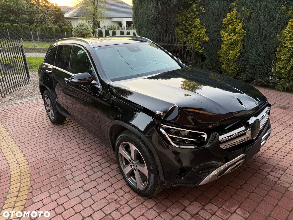Mercedes-Benz GLC 300 4Matic 9G-TRONIC - 3