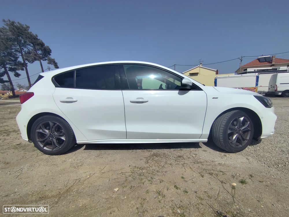 Ford Focus 1.0 EcoBoost ST-Line - 4