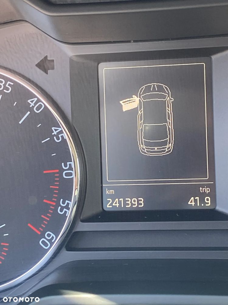 Skoda Octavia 1.6 TDI Ambition - 4
