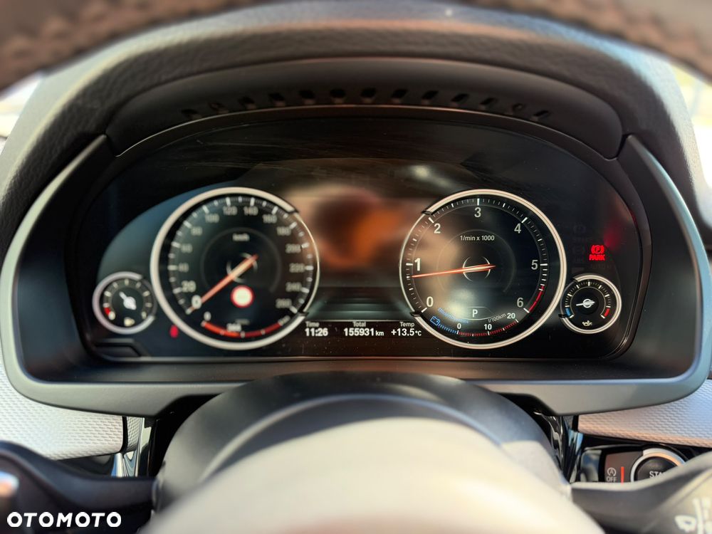 BMW X5 xDrive30d - 22