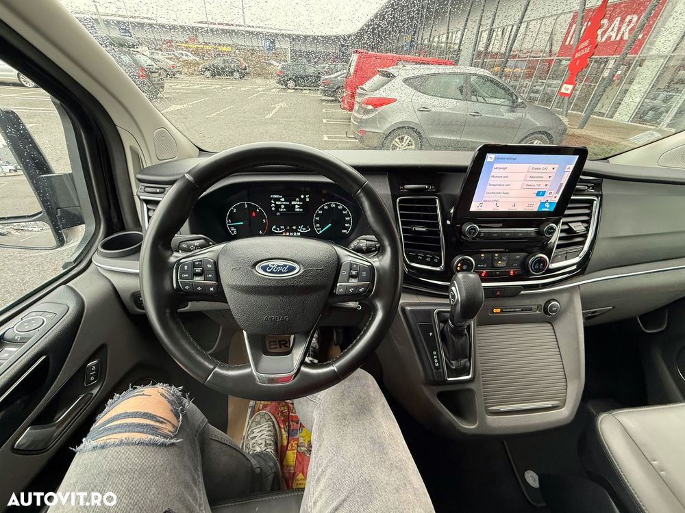 Ford Tourneo Custom Bus 320 2.0 EcoBlue 185 CP L2H1 Titanium X Aut. - 8