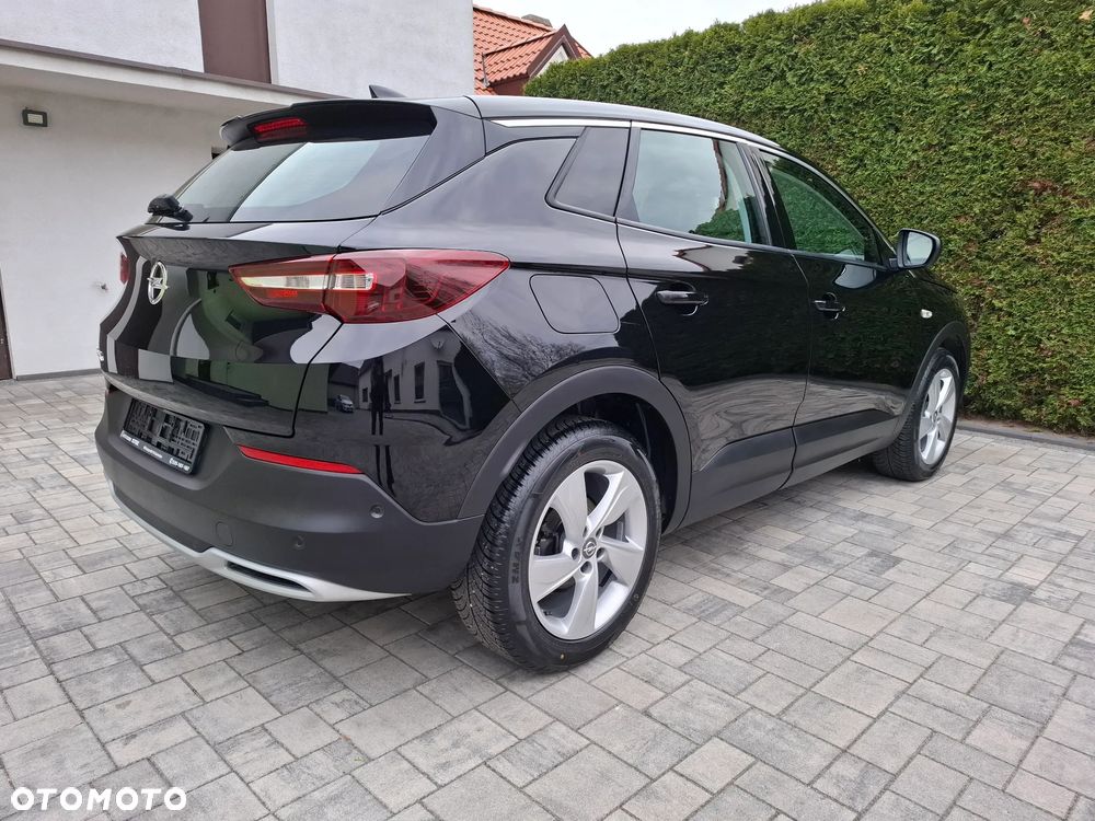Opel Grandland X - 10