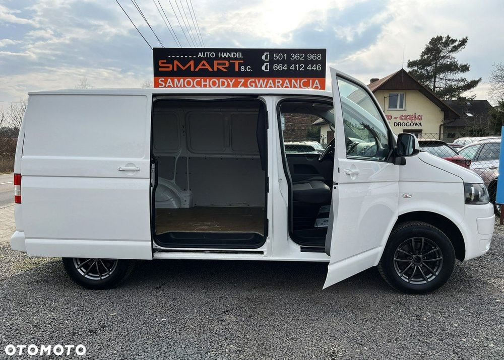 Volkswagen Transporter - 16