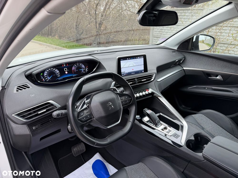 Peugeot 3008 PureTech 130 Stop & Start EAT6 Allure - 17