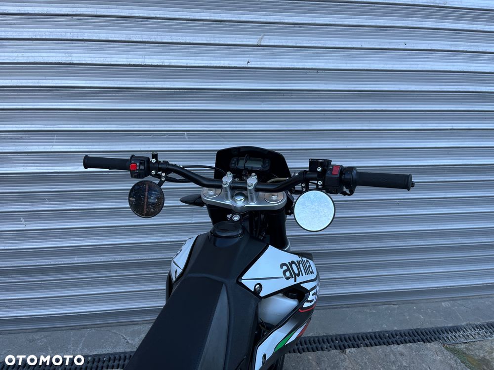 Aprilia SX - 16