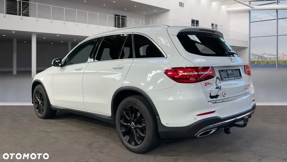 Mercedes-Benz GLC 220 d 4-Matic - 2