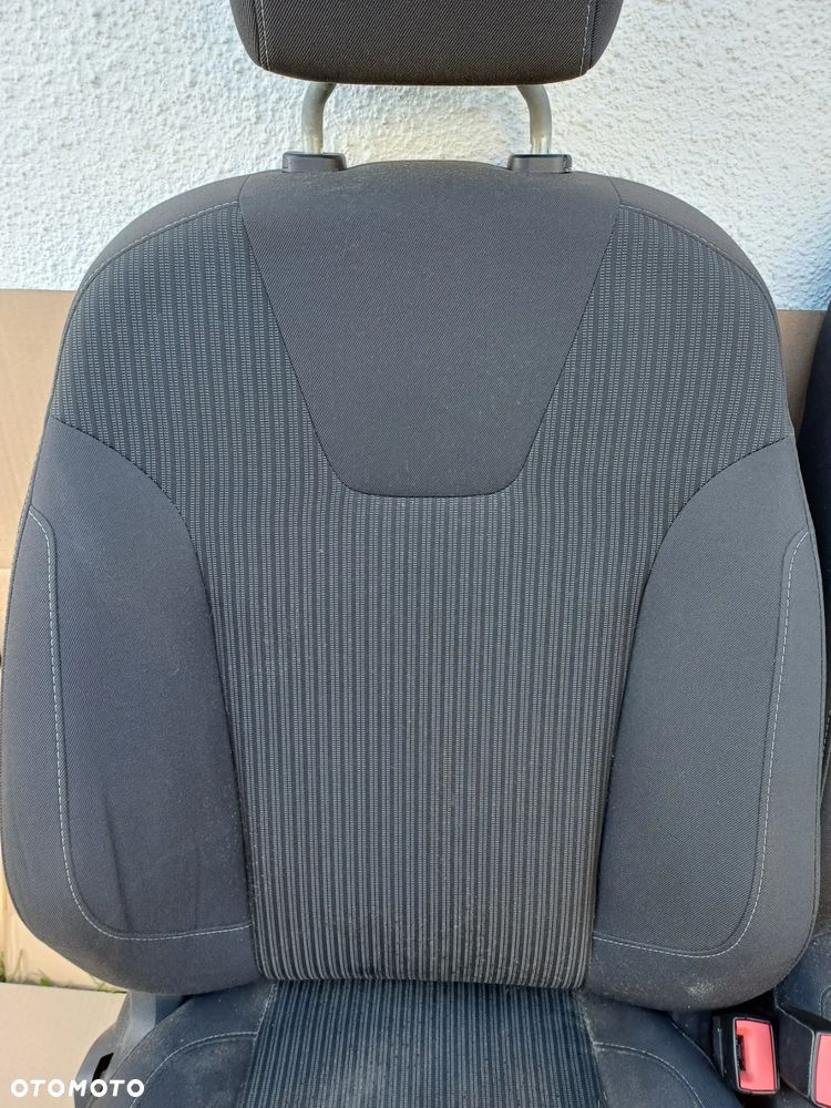 Ford focus mk3 Fotele kanapa kombi - 7