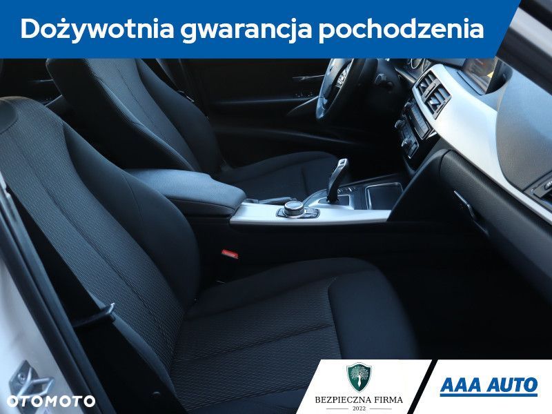 BMW Seria 3 - 10