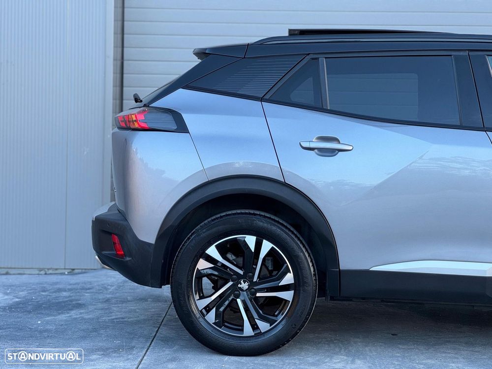 Peugeot 2008 1.2 PureTech GT Line - 35