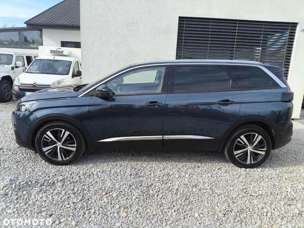 Peugeot 5008 - 2