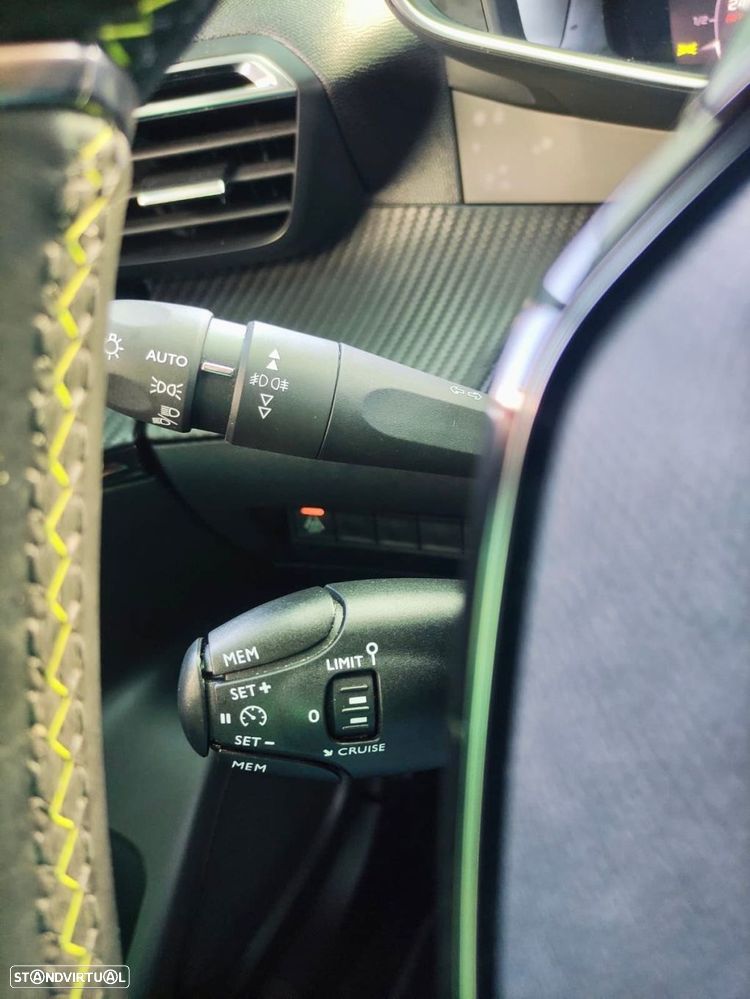 Peugeot 2008 1.5 BlueHDi GT - 13