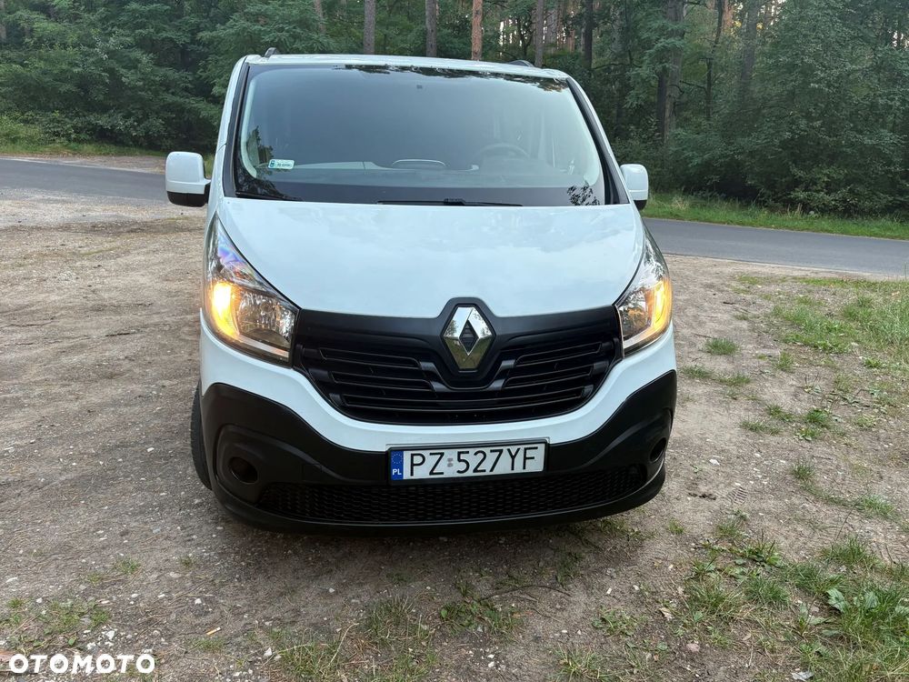 Renault Trafic - 12