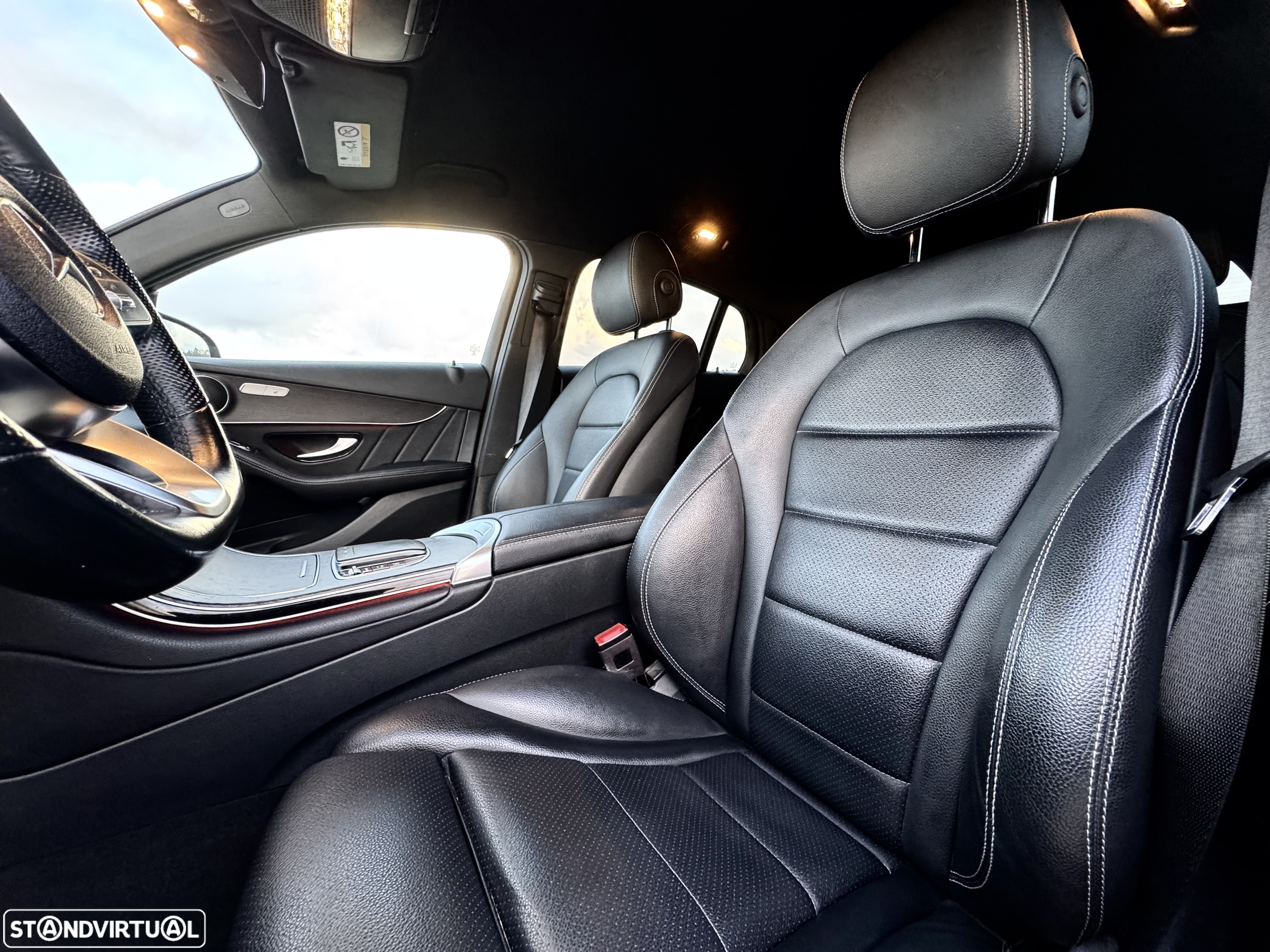 Mercedes-Benz GLC 300 Coupe de 4Matic - 19