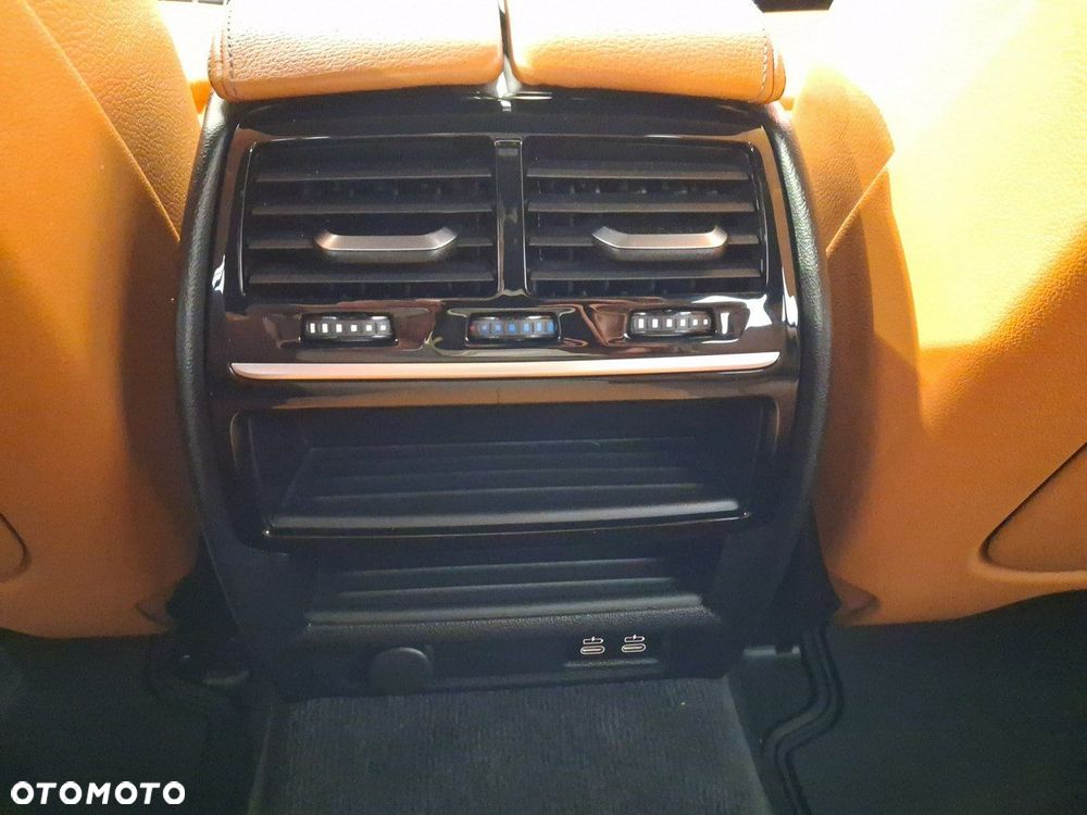 BMW Seria 5 - 15