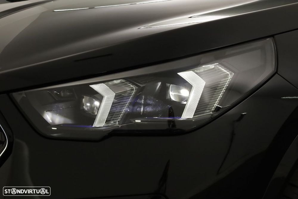 BMW iX2 eDrive20 Pack Desportivo M - 6