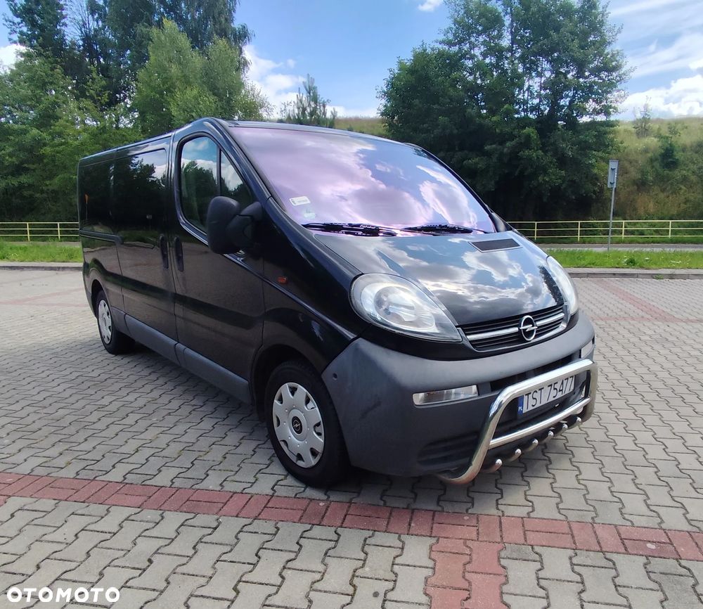 Opel Vivaro L2H1 2.9t - 11