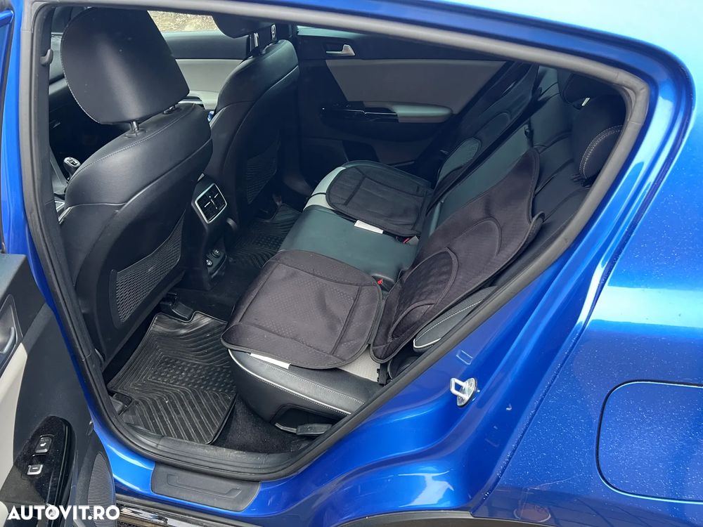 Kia Sportage 1.6 T-GDI 6MT 4x4 GT Line - 34