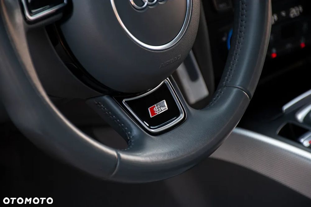 Audi A4 Limousine 1.8 TFSI S line Sportpaket - 30