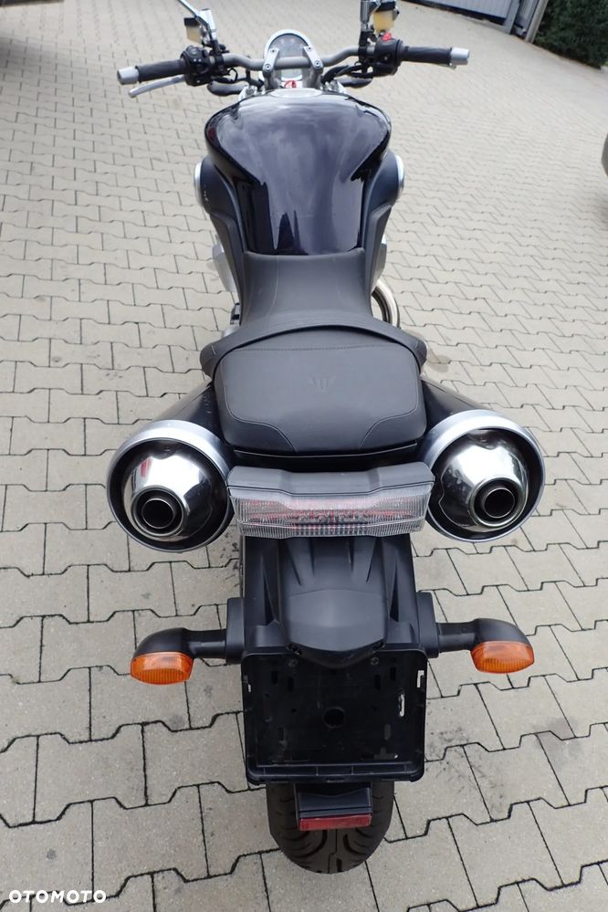 Yamaha MT - 9