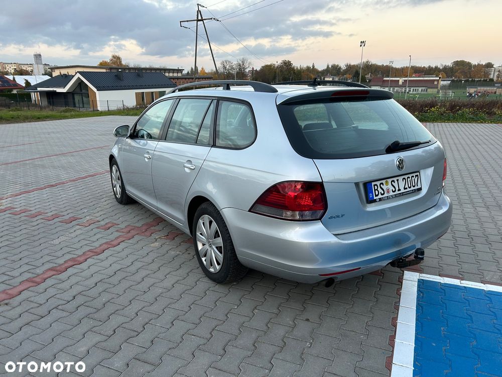 Volkswagen Golf - 16