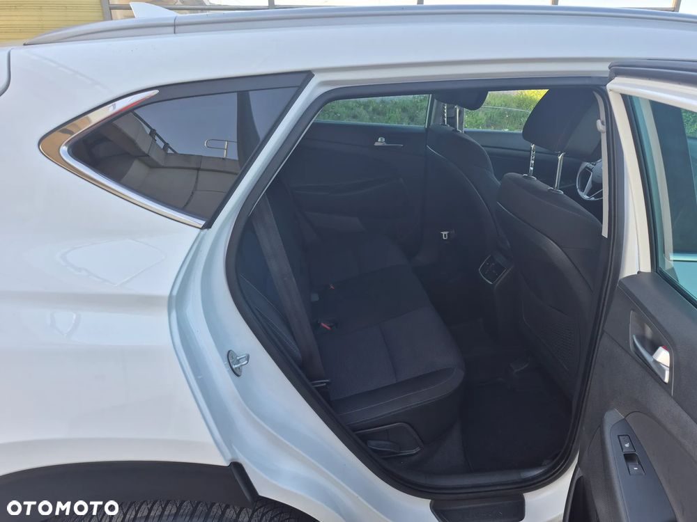 Hyundai Tucson - 10