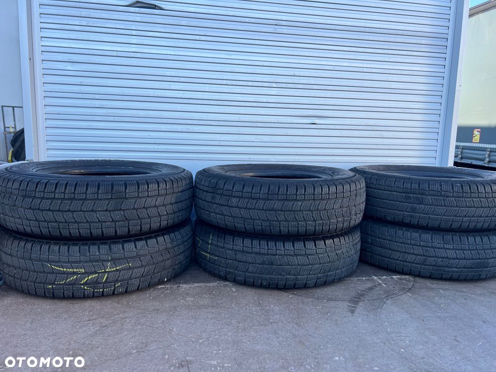 Mercedes-Benz Sprinter - 17