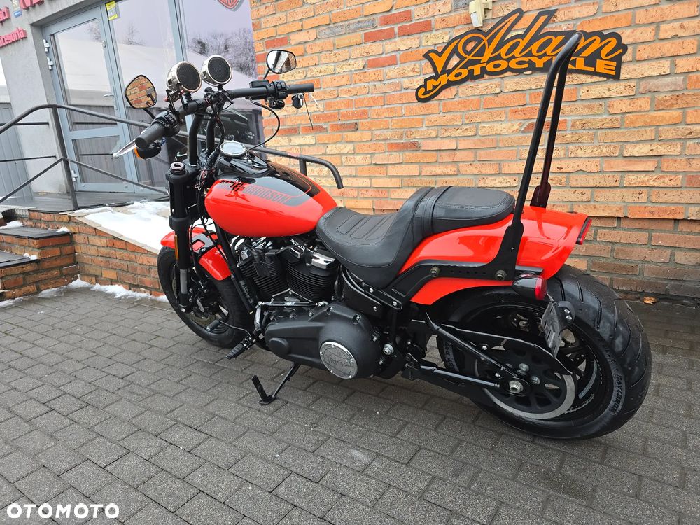 Harley-Davidson Dyna Fat Bob - 12