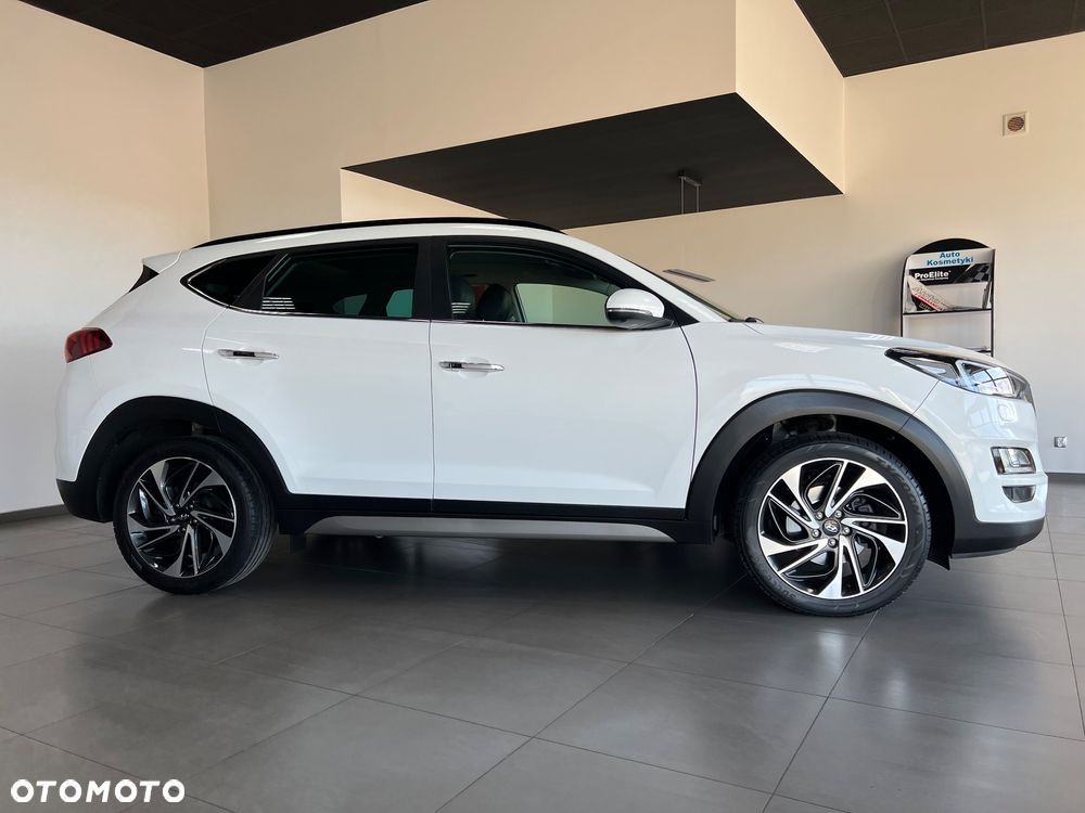 Hyundai Tucson - 8