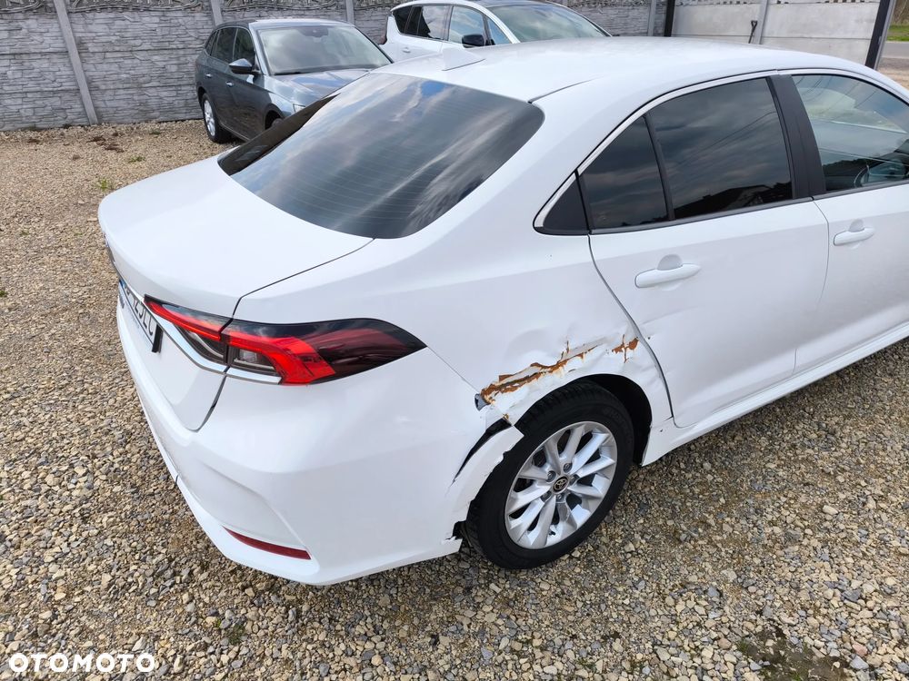 Toyota Corolla - 6