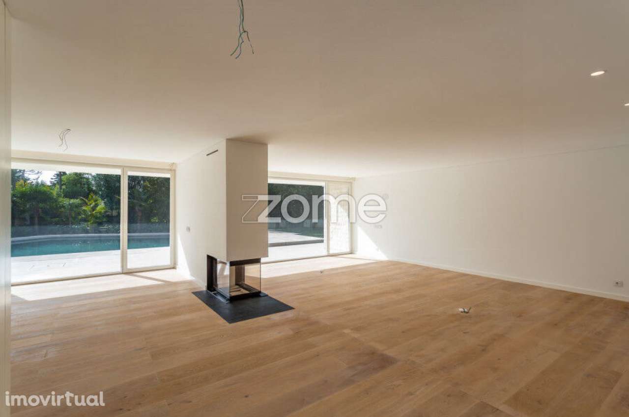 Moradia Térrea T5 de luxo na Quinta da Marinha - Grande imagem: 4/60