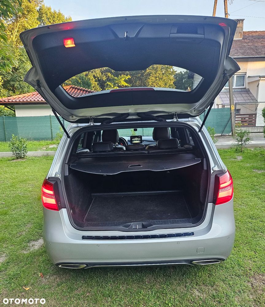 Mercedes-Benz Klasa B 180 (CDI) d 7G-DCT AMG Line - 12