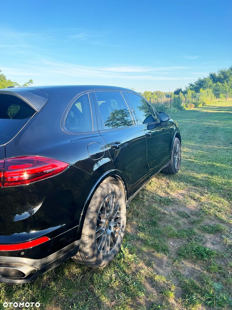 Porsche Cayenne Platinum Edition - 21