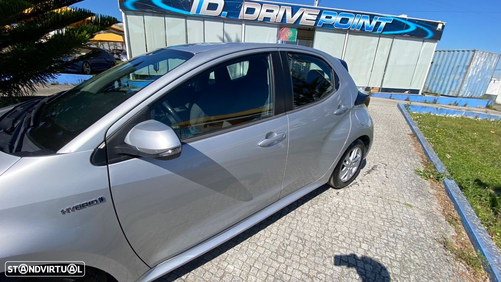Toyota Yaris 1.5 HDF Comfort - 16
