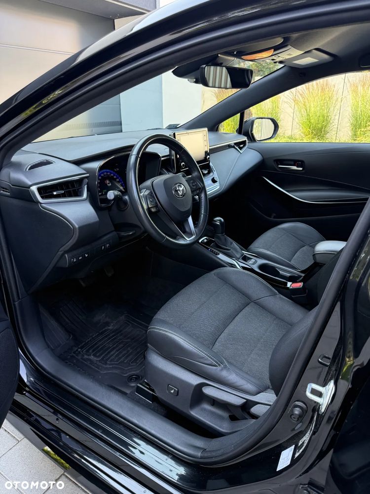Toyota Corolla - 7