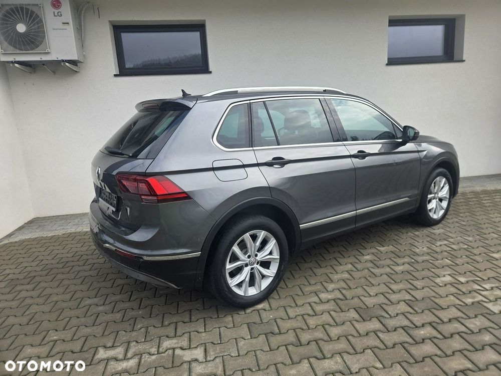 Volkswagen Tiguan - 19