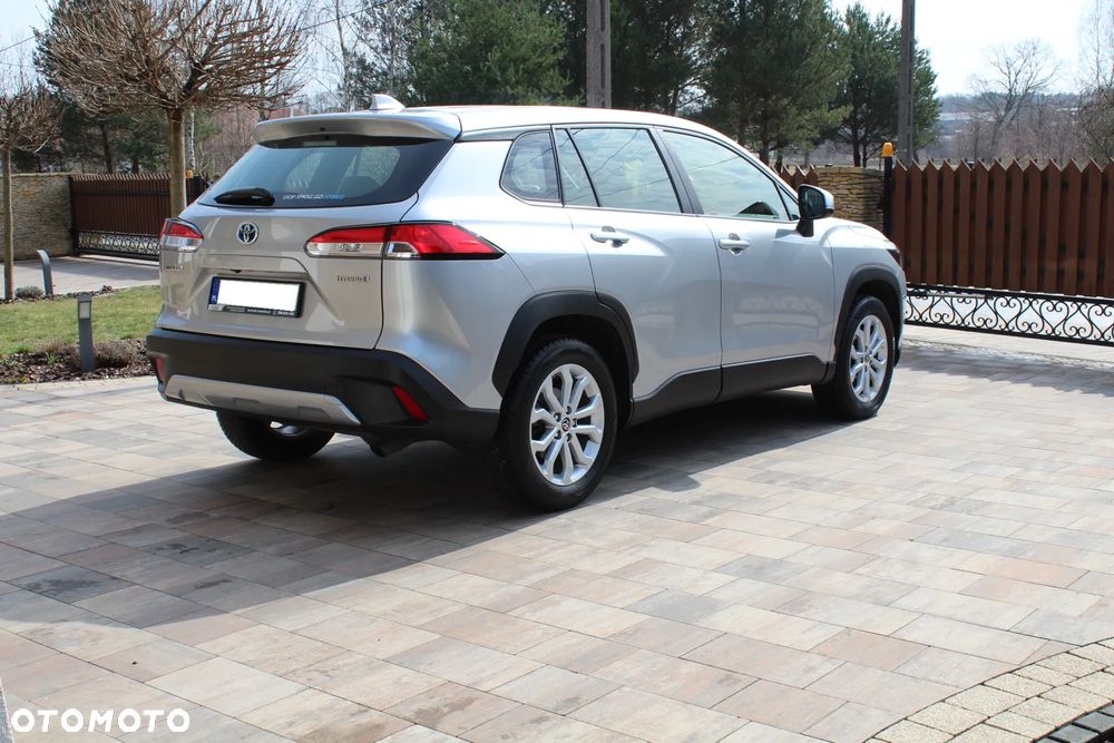 Toyota Corolla Cross 2.0 Hybrid Comfort - 2