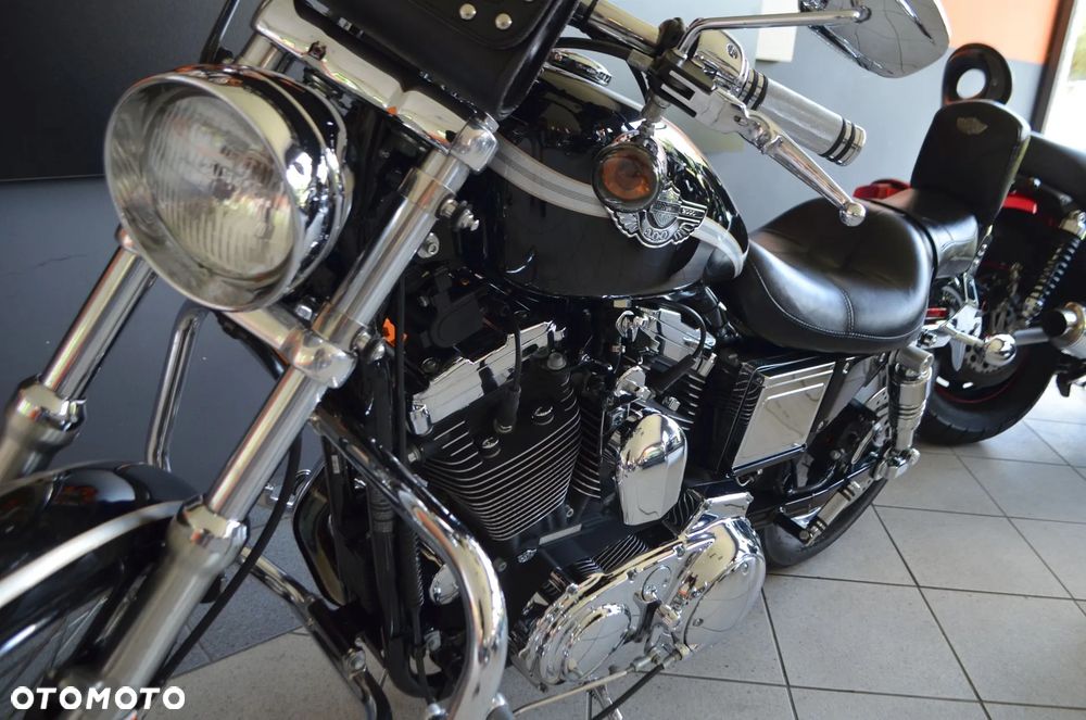 Harley-Davidson Sportster Custom 1200C - 30