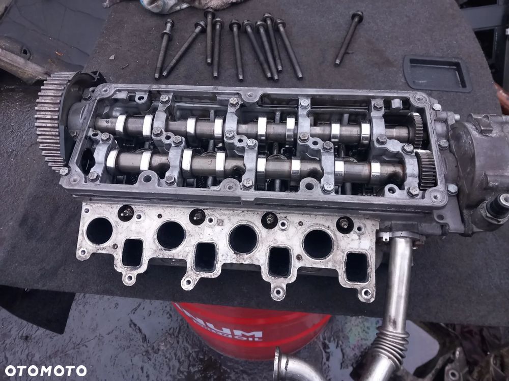 Głowica 03L.103.373J V300 2.0tdi CFF - 3