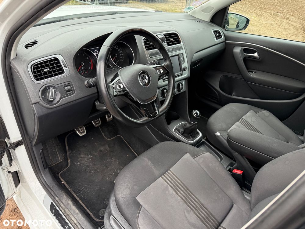 Volkswagen Polo 1.2 TSI Blue Motion Technology Allstar - 9