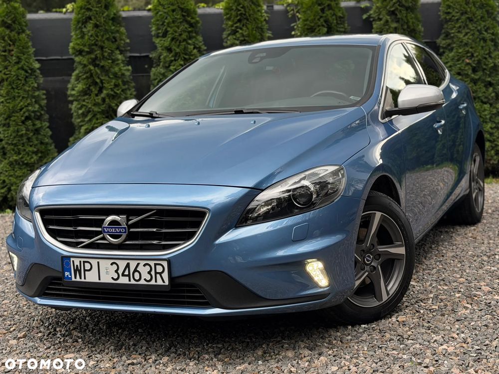 Volvo V40 D2 Drive-E R-Design Kinetic - 2