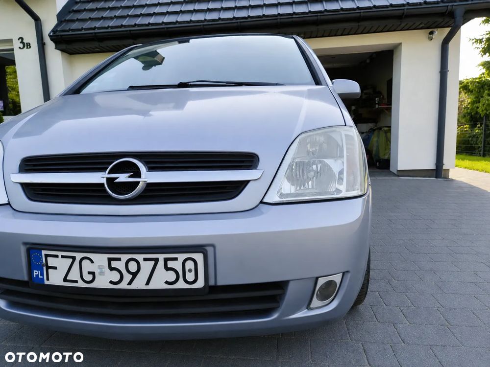 Opel Meriva - 32
