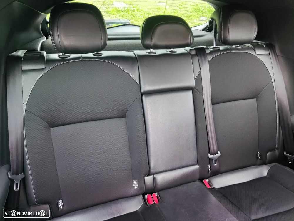 Citroën DS4 1.6 e-HDi So Chic CVP6 - 12