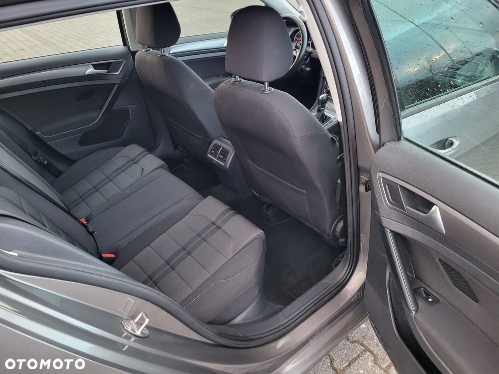 Volkswagen Golf 1.6 TDI BlueMotion Technology DSG Trendline - 15