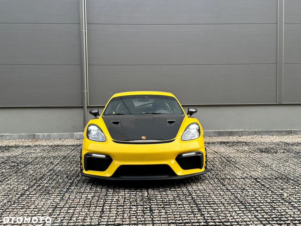 Porsche 718 Cayman - 3