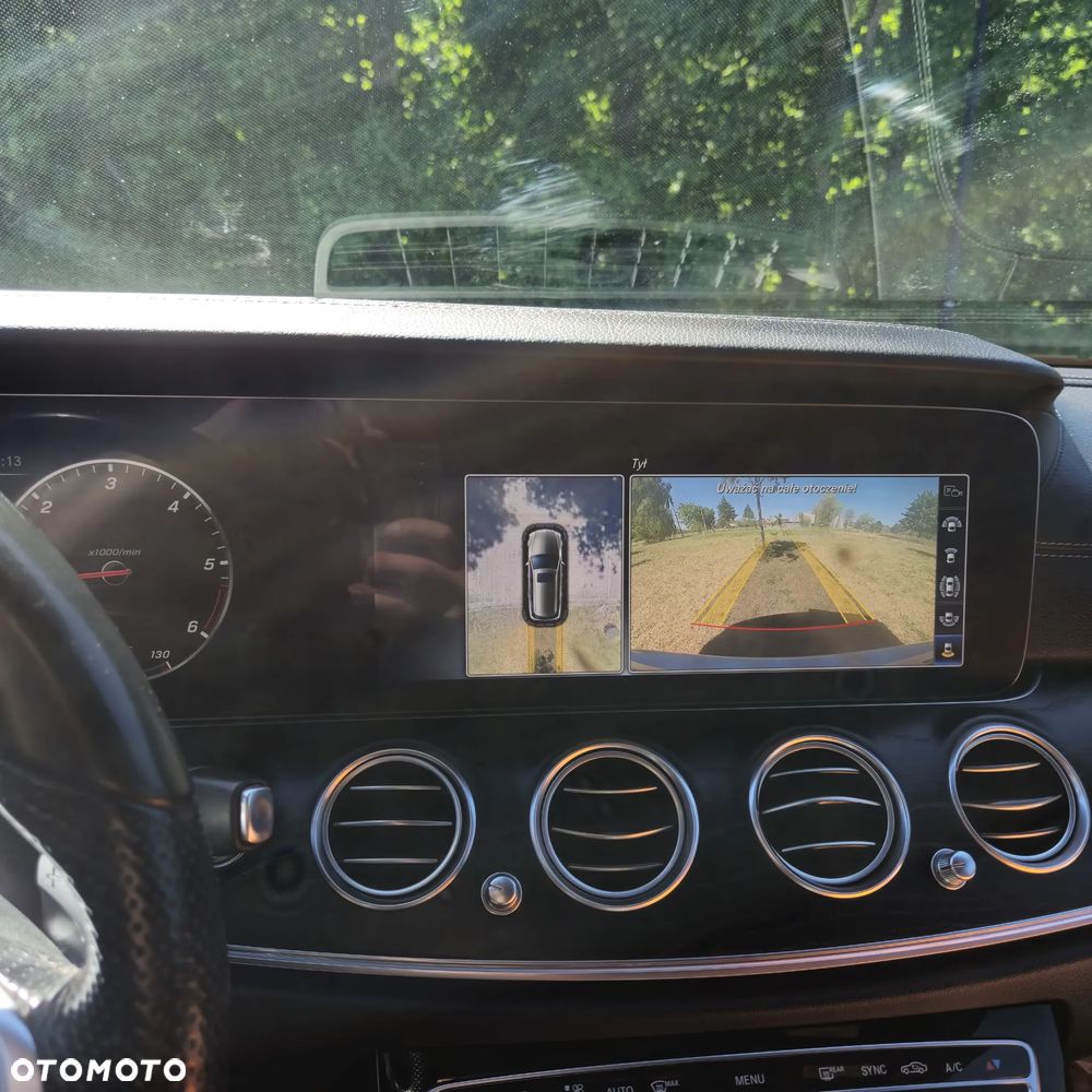Mercedes-Benz Klasa E 220 d 9G-TRONIC - 17