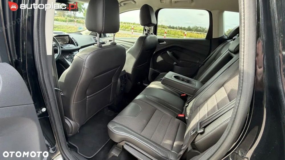 Ford Kuga - 40